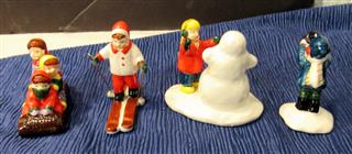 LOT 7 ORIGINAL DICKENS DEPT 56 SNOW VILLAGE - LOT INCLUDES: ROUND LAKE RINK - AL